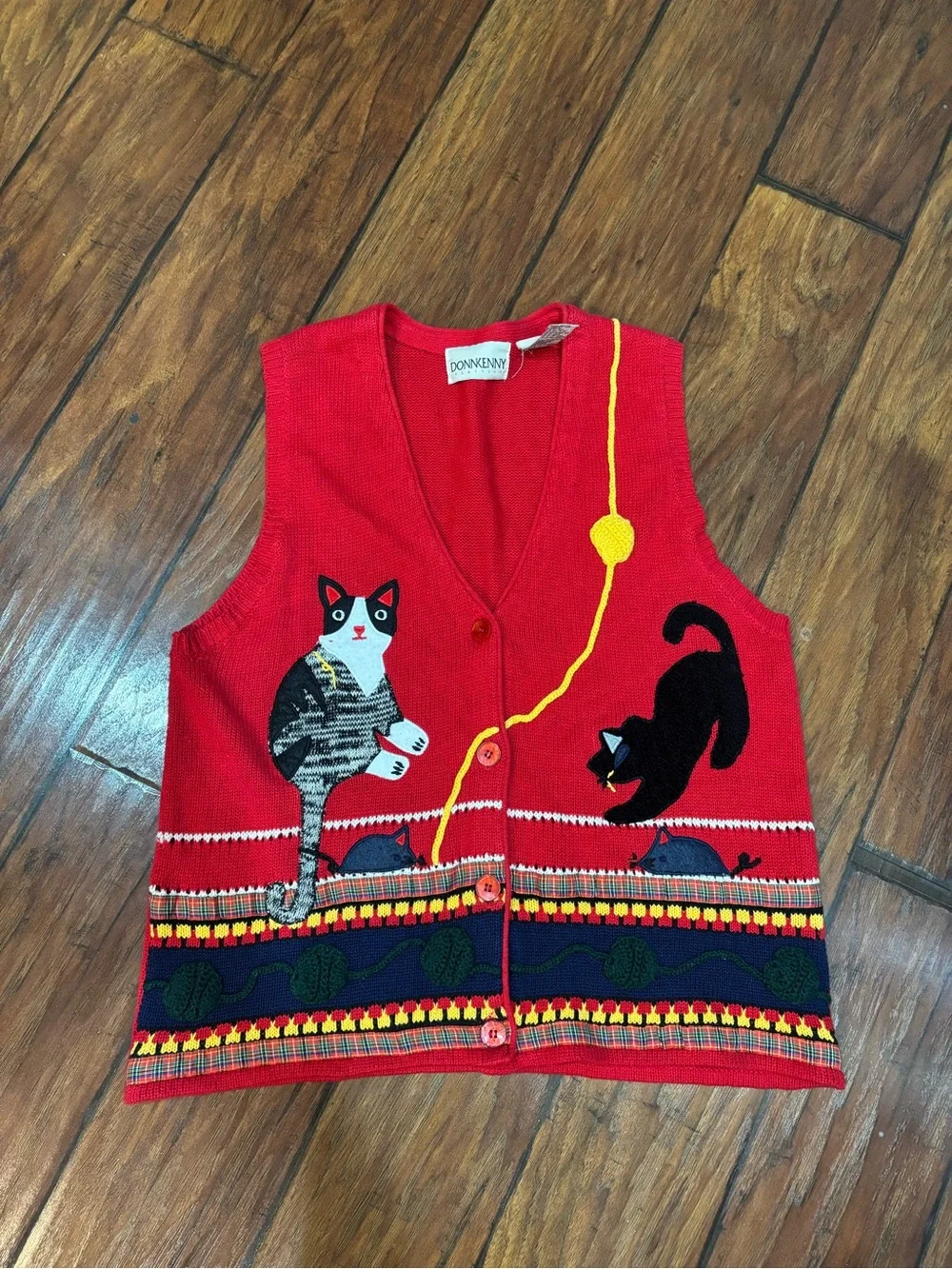 Grandma Core Adorable Red Cat Pattern Pet Lovers Knit Vest 1X